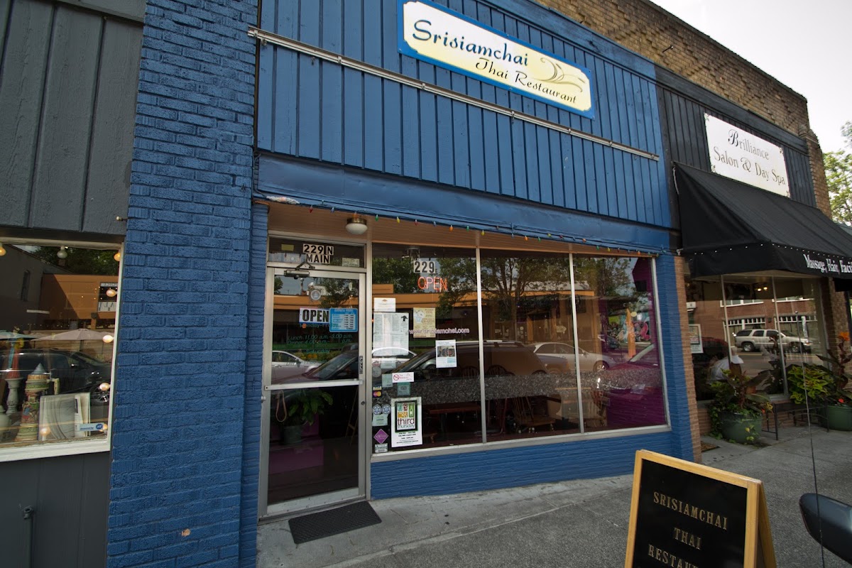 Srisiamchai Thai Restaurant